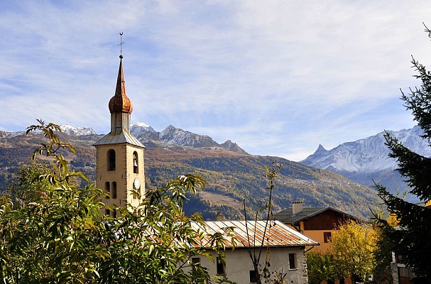 Les Chapelles