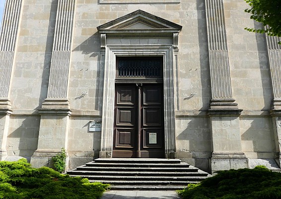 Temple Neuf