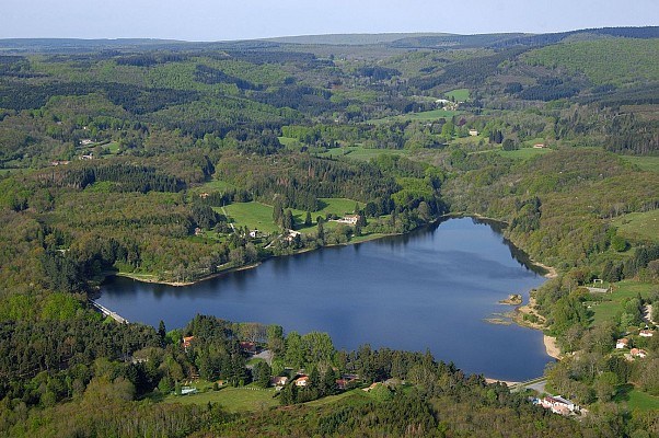 Base de Loisirs du Lac des Montagnès