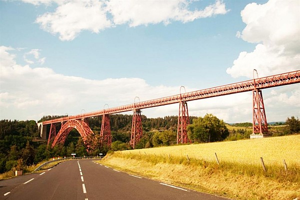 Le viaduc de Garabit, oeuvre d’Eiffel