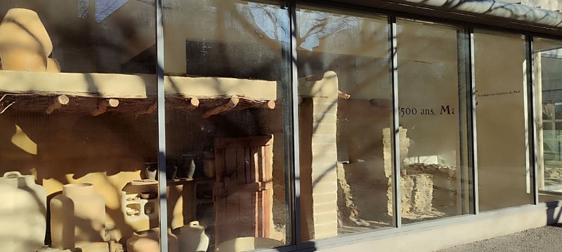Musée Vitrine Archéologique