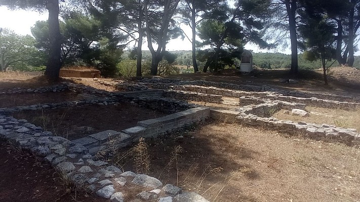 Église et oppidum de St Pierre les Martigues