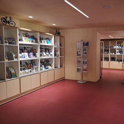 Espace tourisme 2 carré