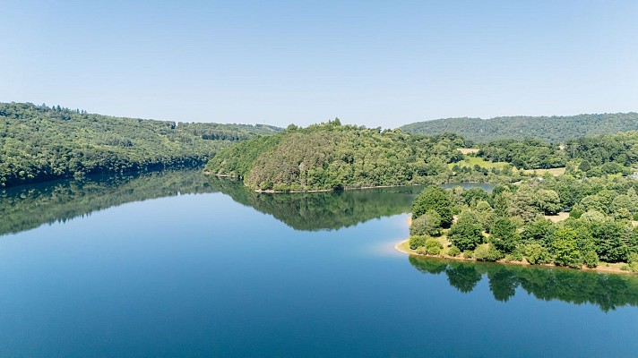 Le lac d'Enchanet