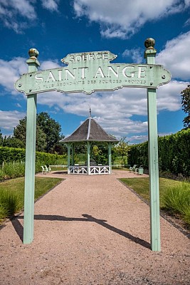 Pavillon de la Source Saint-Ange