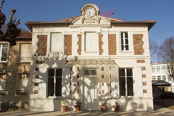 Maison de Banlieue et de l'Architecture