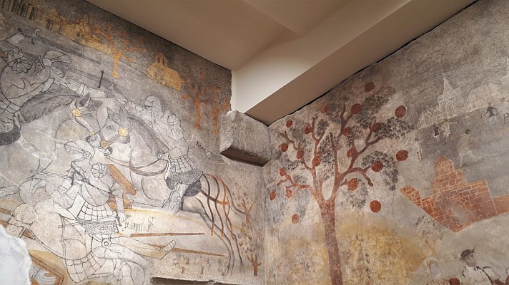 Château de Montferrand et ses peintures murales