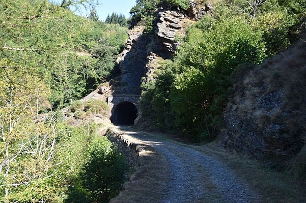 Tunnel