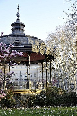 Le Kiosque