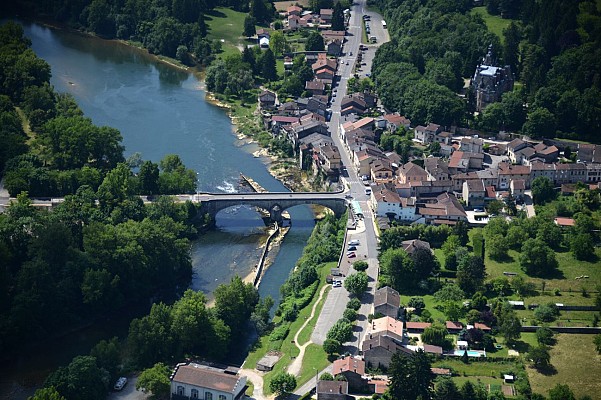 Neuville-sur-Ain