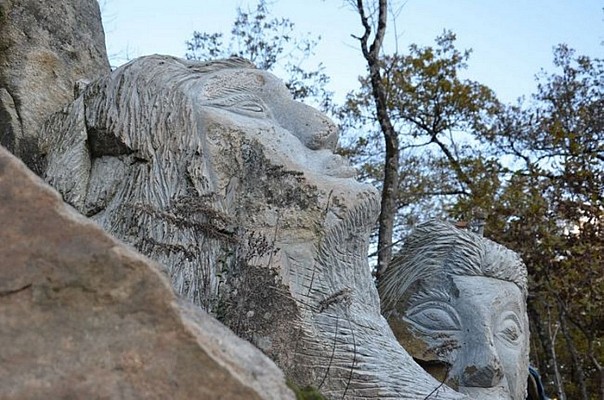 Les Rochers de Rufino, parc de sculptures