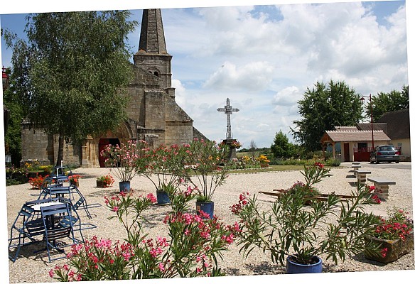 Église de la Sainte-Trinité - Autry-Issards