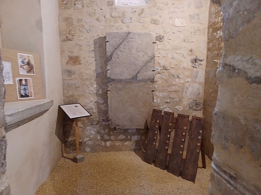 Ancienne église Saint-André de Taxat