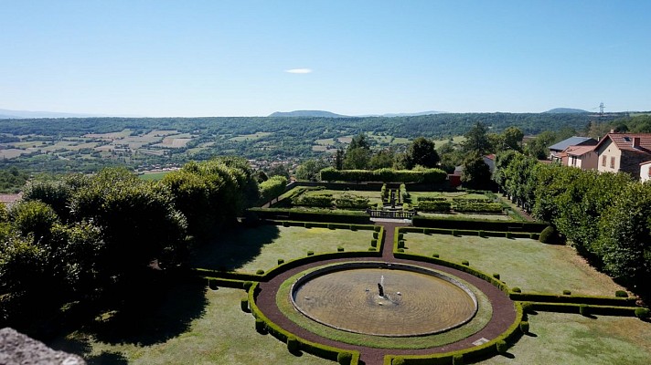 Château fort d'Opme à Romagnat | Pays d'Art et d'Histoire