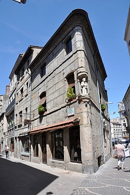 Rue des Martyrs de Vingré