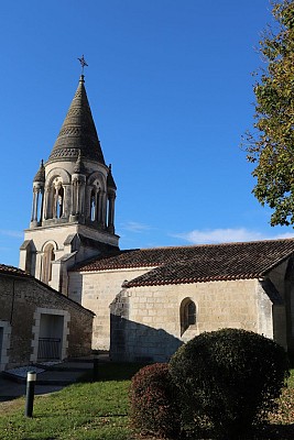 Eglise St Jean Baptiste de Voeuil et Giget