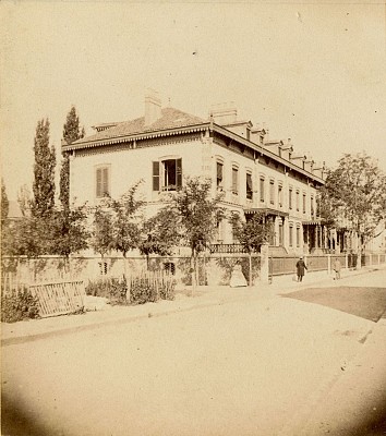 Rue Alquié