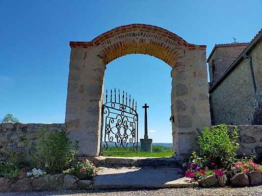 Église de la Nativité de la Vierge