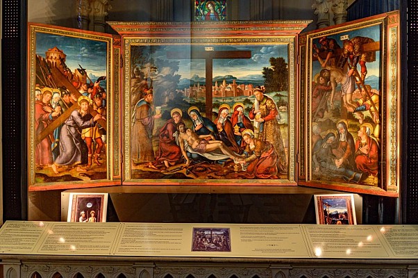 Les deux triptyques de l'église Notre Dame de l'Assomption