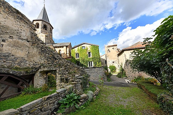 Fort villageois de Mareugheol