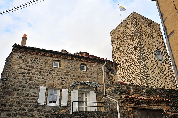 Village de Villeneuve-Lembron