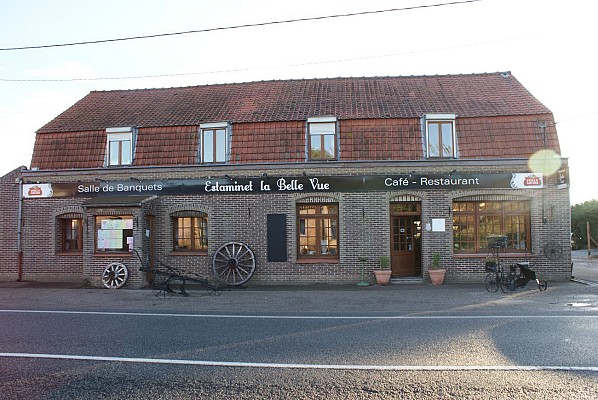Façade