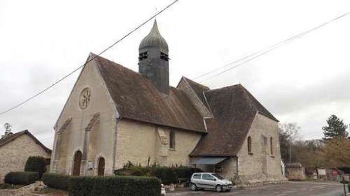 Gilles - Église Saint-Aignan