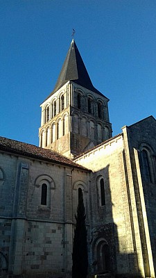 Abbaye de Saint Amant de Boixe