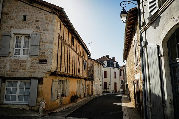 Village de Nanteuil en Vallée