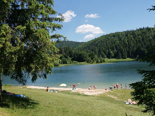 Baignade au lac Genin