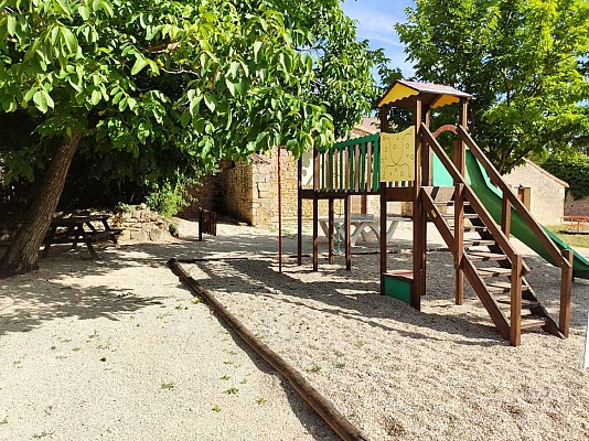 Sentier de la font Saint-Jean - Juillé