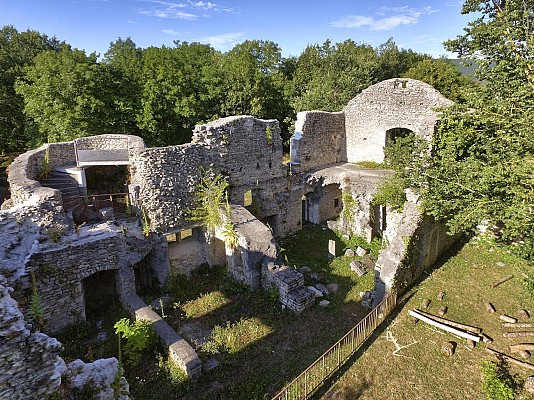 Quirieu, site médiéval