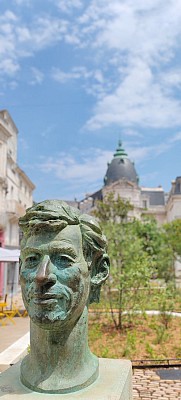 Buste Hergé
