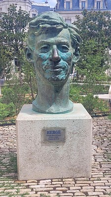 Buste Hergé