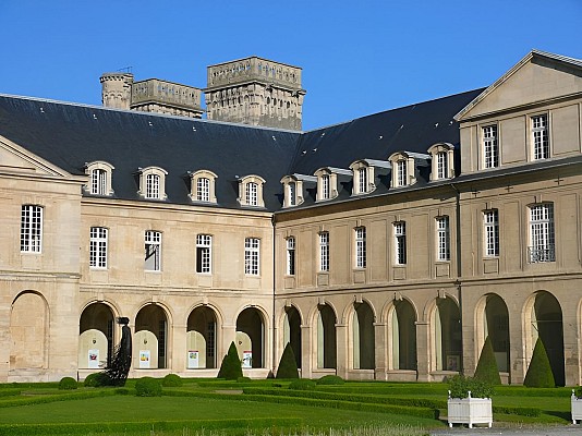 CAEN_Abbaye aux Dames