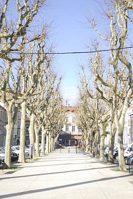 Place Jules Nadi