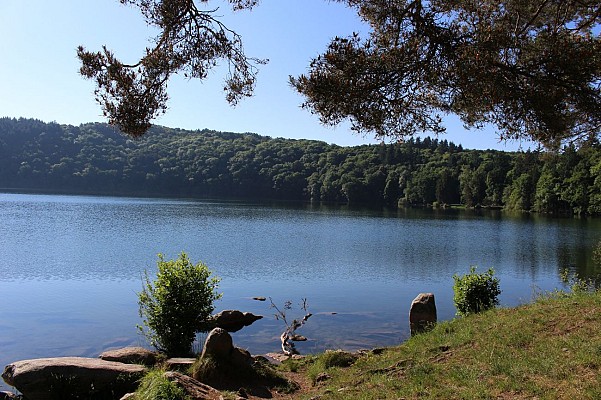 Gour de Tazenat