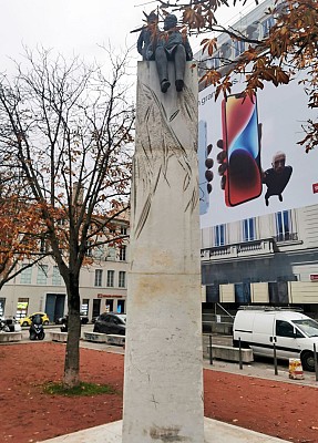 Statue de Saint Exupéry