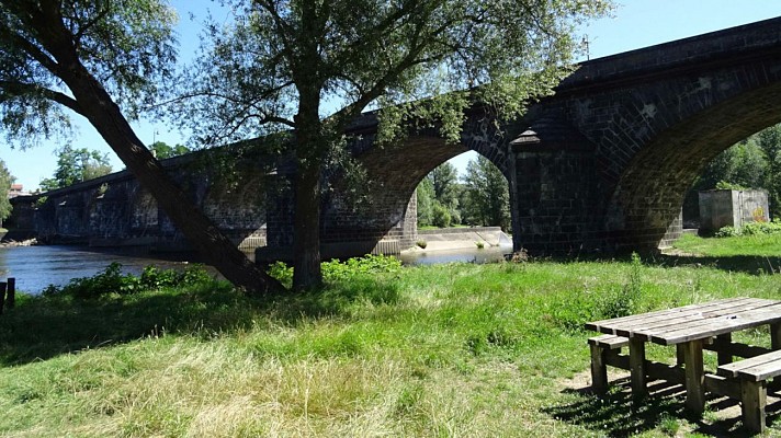 Le pont de Pont-du-Château | Pays d'Art et d'Histoire