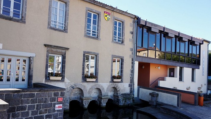 Source Saint-Martial et lavoirs à Nohanent | Pays d'Art et d'Histoire