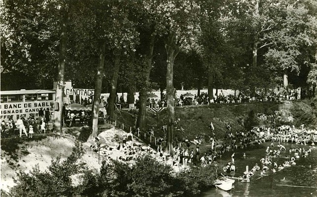 Devant le port de Joinville-le-Pont (cirkwi)