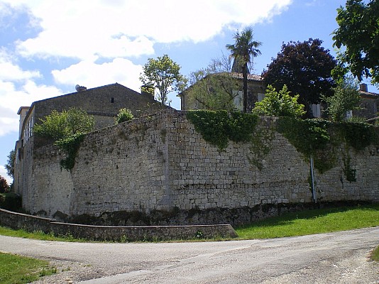 Village de Gazaupouy