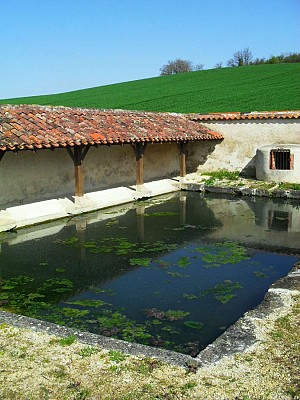 Village de Larroque-Saint-Sernin