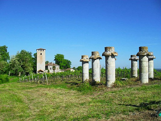 Village de Cazeneuve