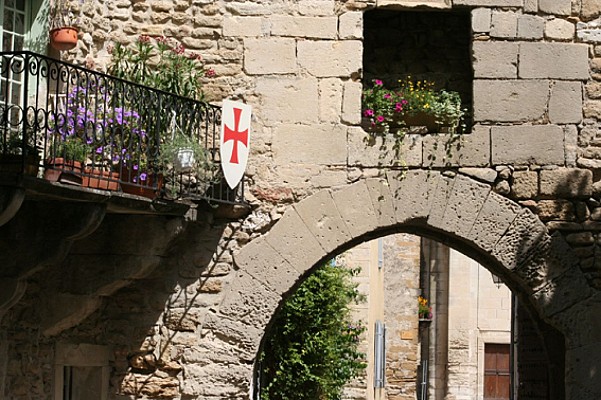 R11 Entre Vignes Lavandes et Truffières