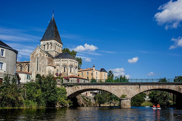 Église Saint Sauveur
