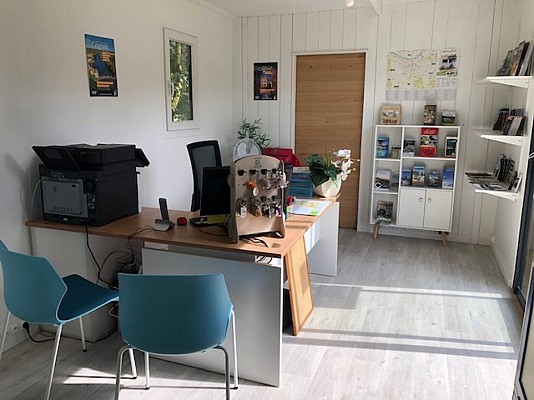 Bureau saisonnier du Bain des Dames à Châteauneuf-sur-Charente_2