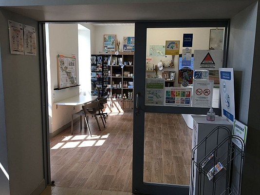 Entrée du bureau d'accueil Ars-en-Ré_5