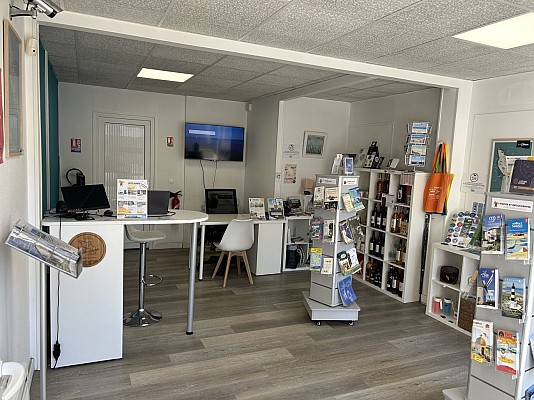 Bureau d'accueil touristique de Grand village Plage_Le Grand-Village-Plage_2