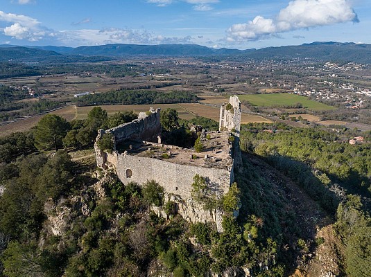 Castellas